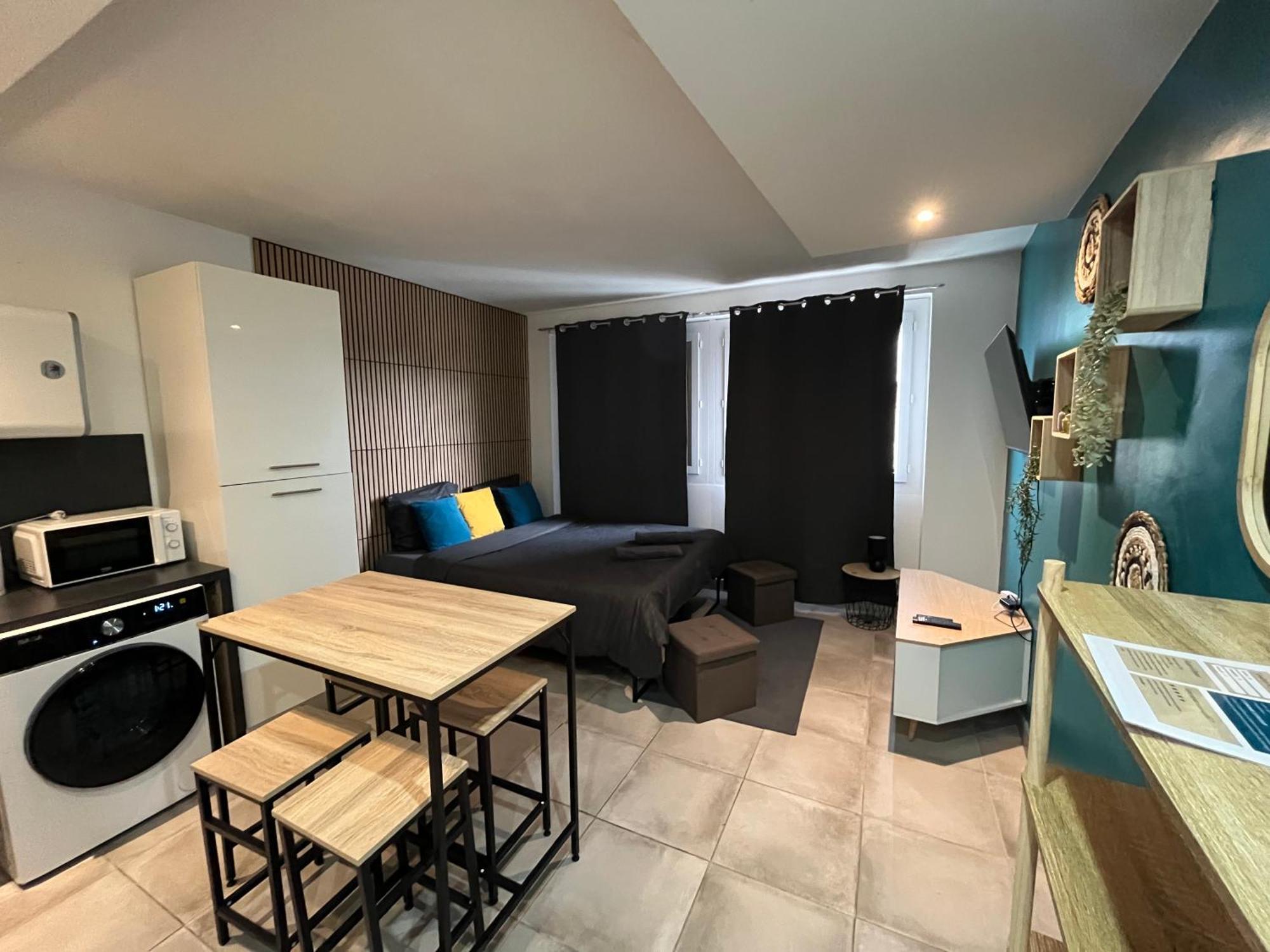 Studio Confortable Avec Balcon Villeneuve-sur-Lot Exterior foto